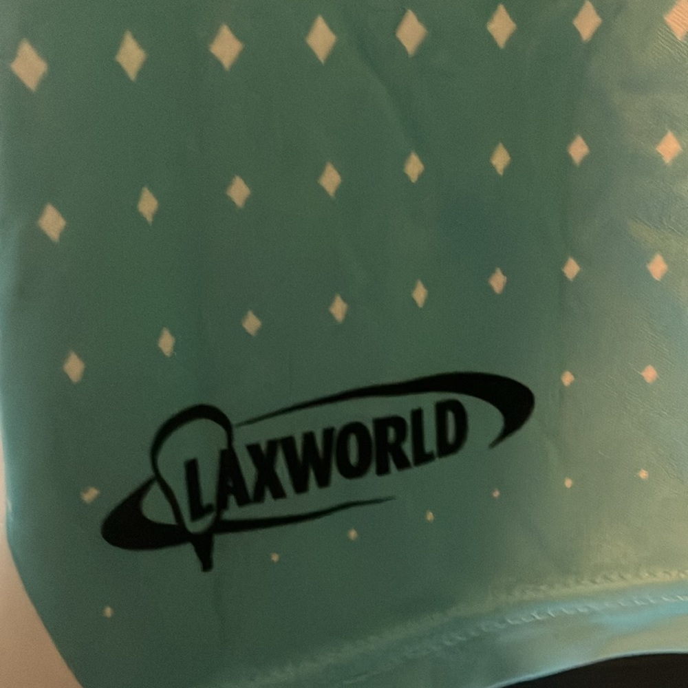 LaxWorld Pinnie - Picture 2 of 4